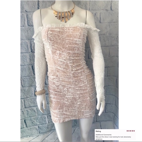 🔥 Love Catcher - Lace Off Shoulder Dress - Picture 4 of 7